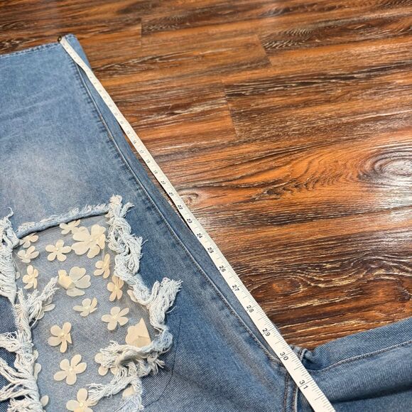 NEW Womens M Denim Blvd Jeans High Rise Wide Leg Distressed Floral 26 28 X 30 - Picture 7 of 7